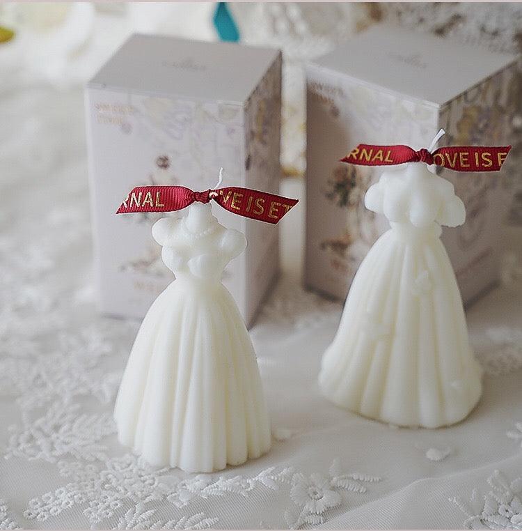 Set of 2 Romantic Wedding Dress Scented Candles, Burning Time 10-12 Hours, Perfect For Valentine's Day, Wedding Gifts - Decotree.co Online Shop