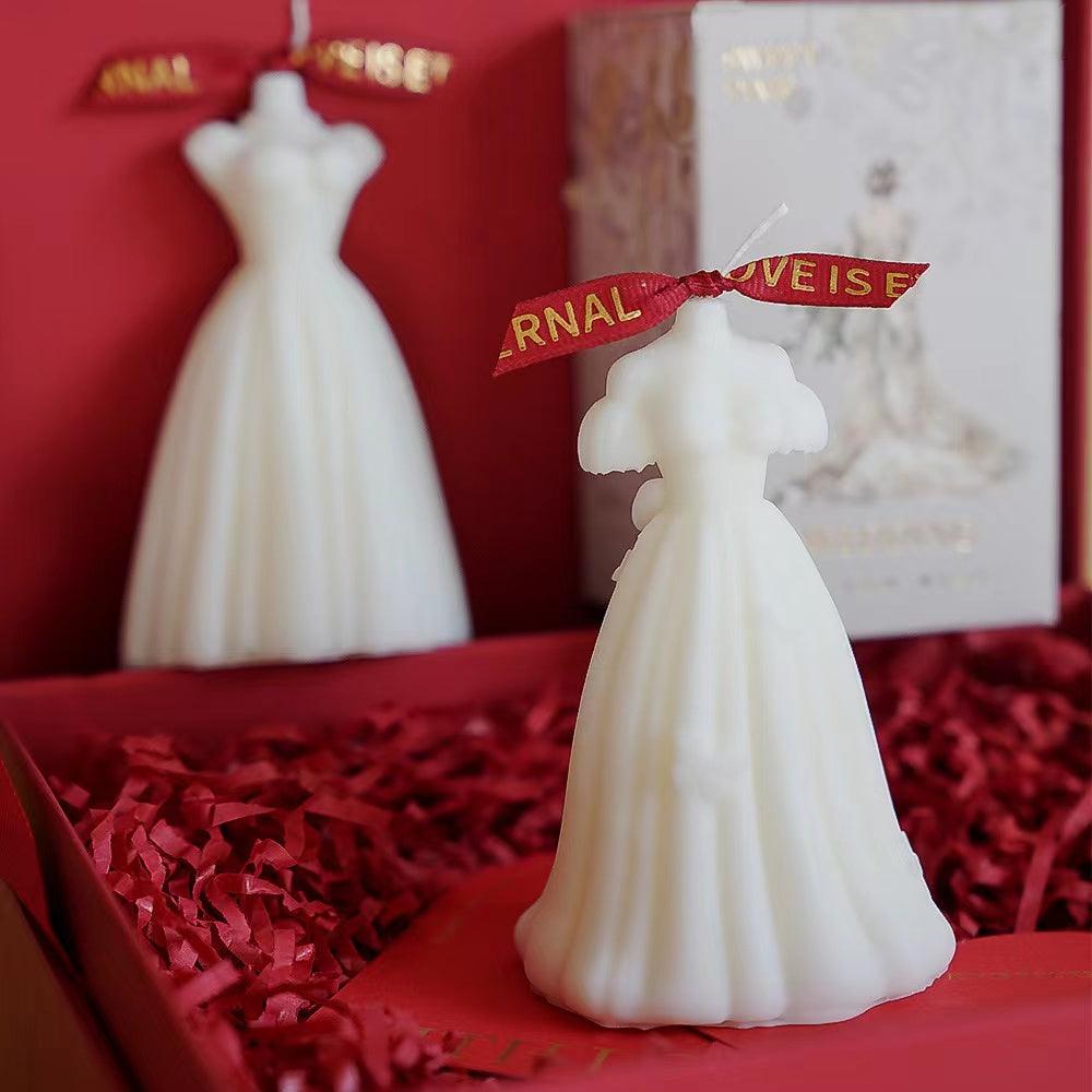Set of 2 Romantic Wedding Dress Scented Candles, Burning Time 10-12 Hours, Perfect For Valentine's Day, Wedding Gifts - Decotree.co Online Shop