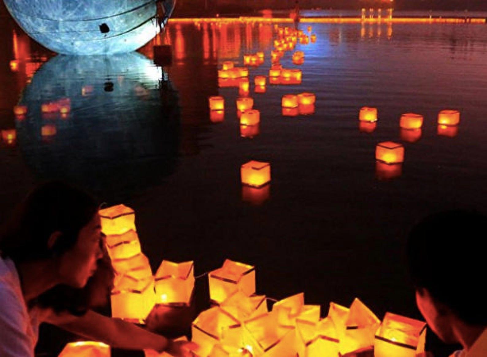 20pcs Gold Floating Square Water Lanterns Wishing Praying Floating River Candle Lights - Decotree.co Online Shop