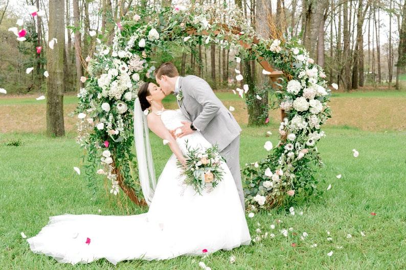 Wedding Rose Petals, Ivory Rose Petals, Wedding Decorations, Flower Petals, Bridal Shower Decor, Wedding, Wedding Accessories, Wedding Aisle Decoration - Decotree.co Online Shop